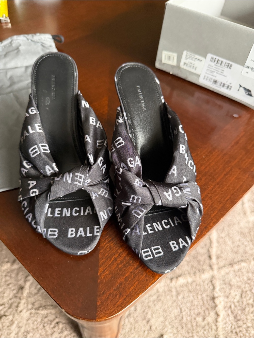 Balenciaga Black Logo Knot Satin Slide Mules sandal Drapy size 36 NWT